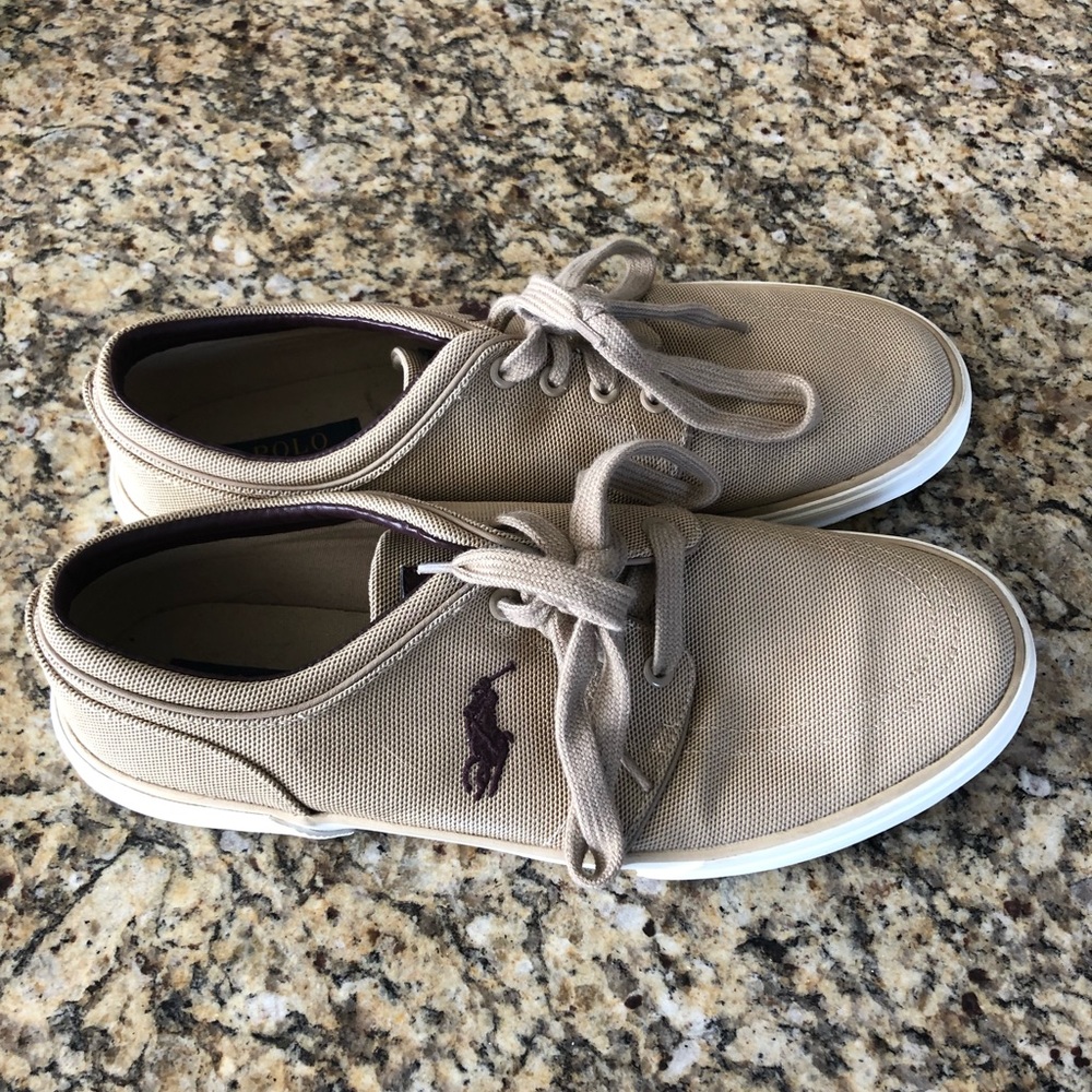 Like new- tan canvas Polo Shoes